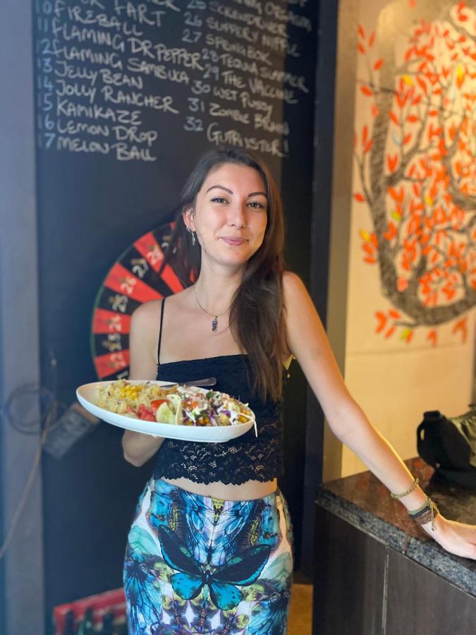 Red Door Hostel Anjuna Dış mekan fotoğraf