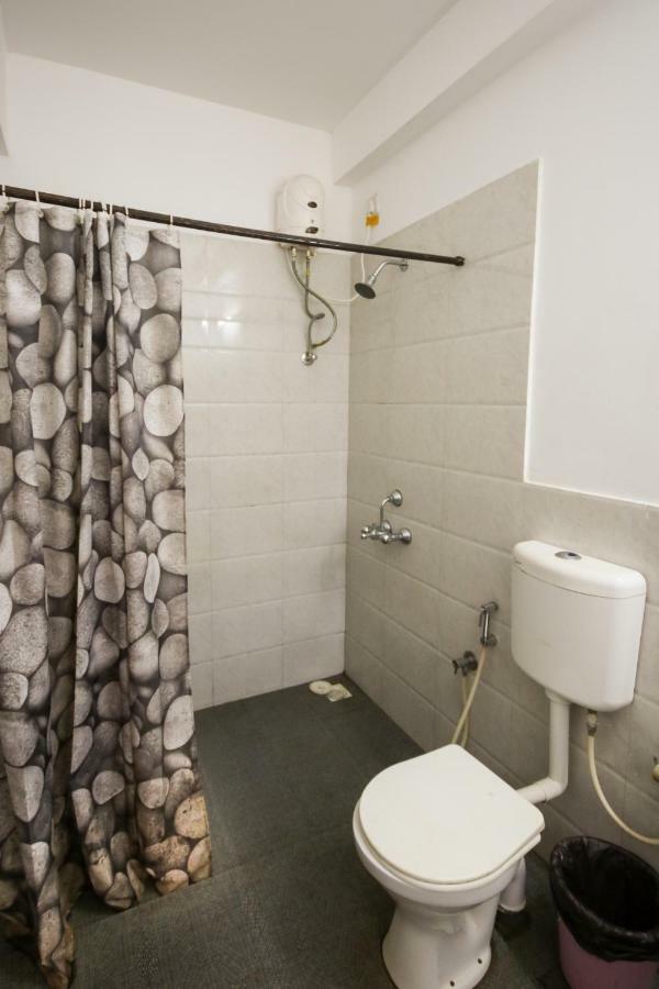 Red Door Hostel Anjuna Dış mekan fotoğraf